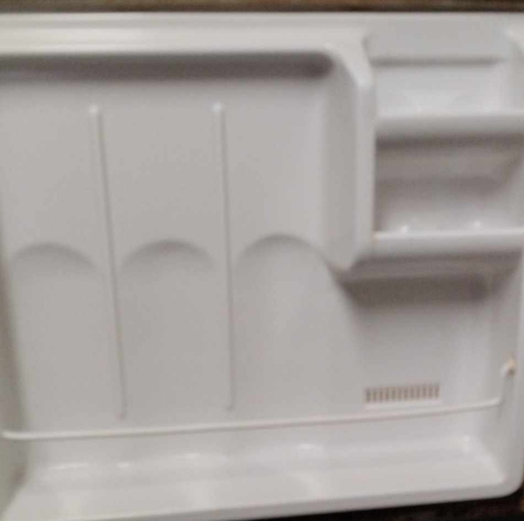 Sayno Mini Fridge - Picture 6 of 6